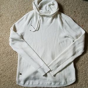 Cute Ralph Lauren Cowl neck sweater